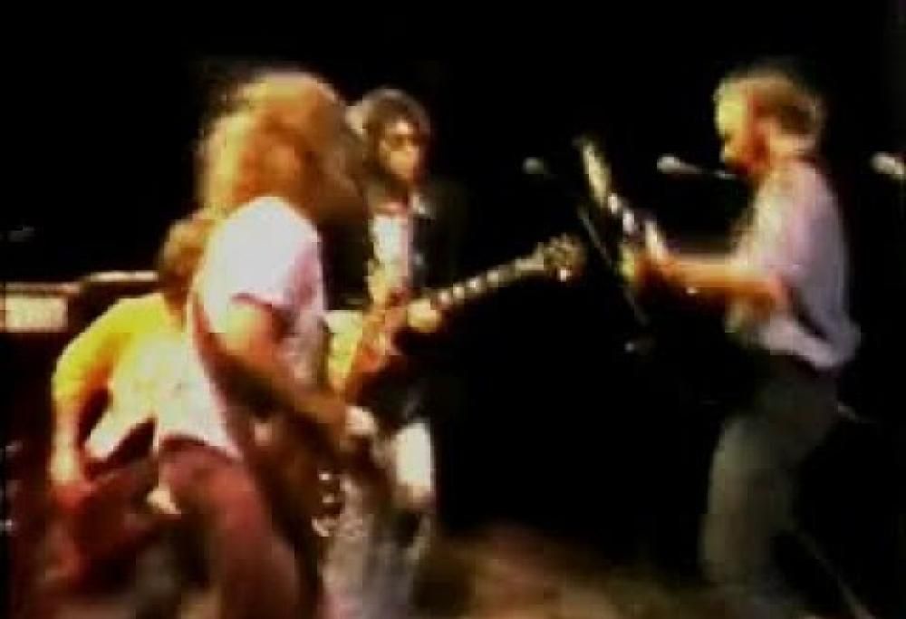 Crosby, Stills, Nash & Young - Carry On