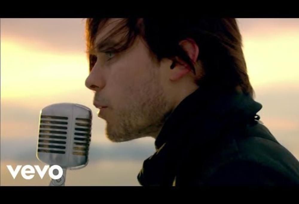 Thirty Seconds To Mars - A Beautiful Lie