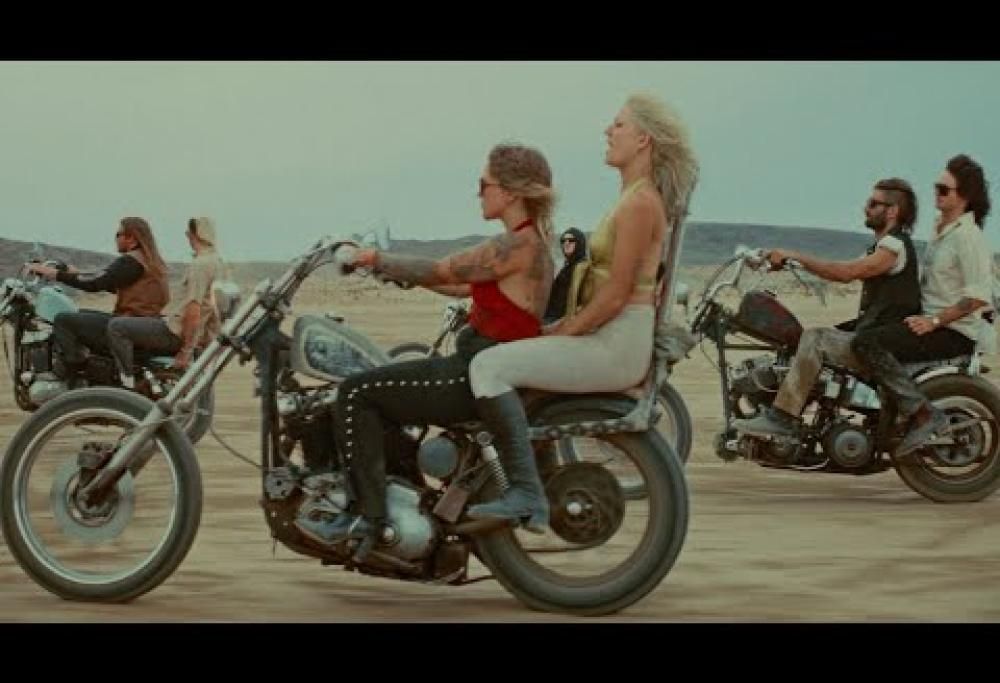 Amyl and The Sniffers - Big Dreams