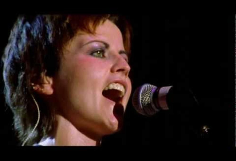 The Cranberries - Free to Decide (Live)