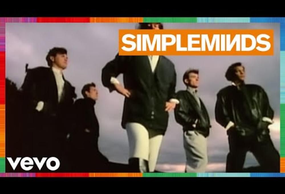 Simple Minds - Alive And Kicking