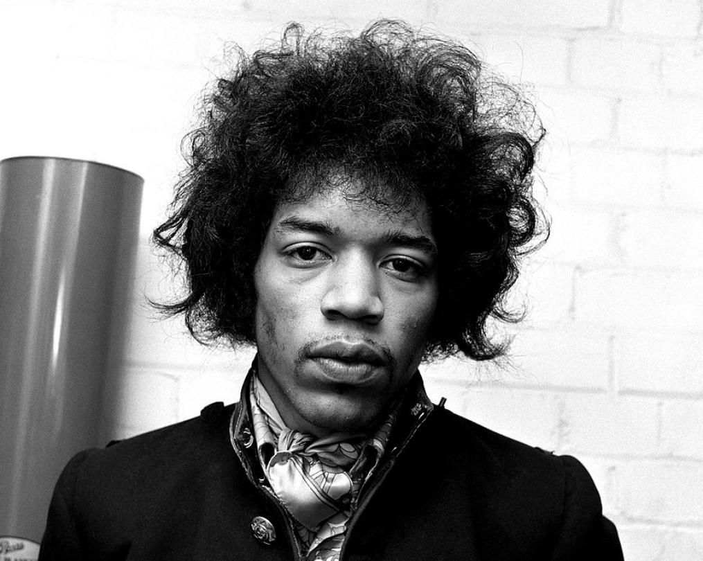 Jimi Hendrix: la storia del più grande chitarrista di tutti i tempi