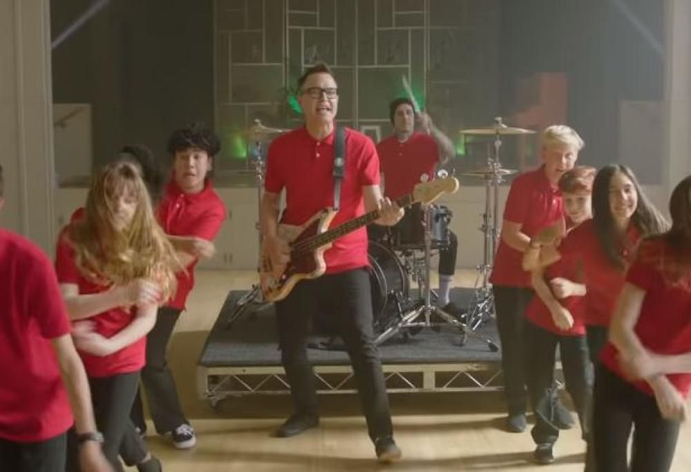 Blink-182 - Darkside