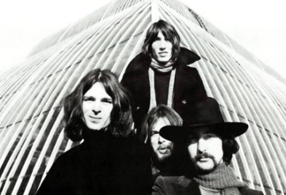 Pink Floyd - Ibiza Bar