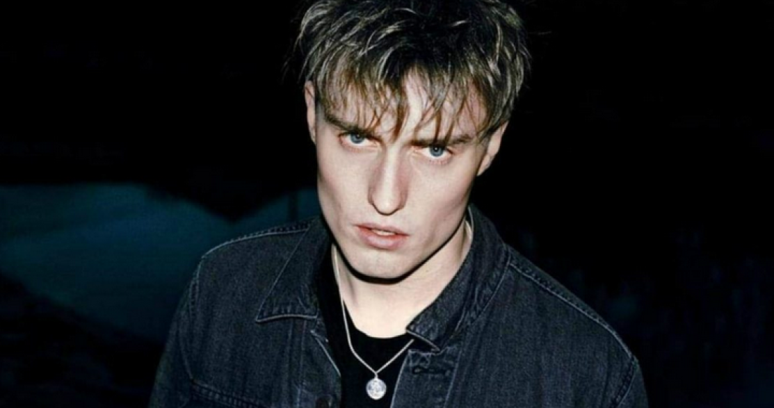 Regolamento: Sam Fender - Seventeen Going Under