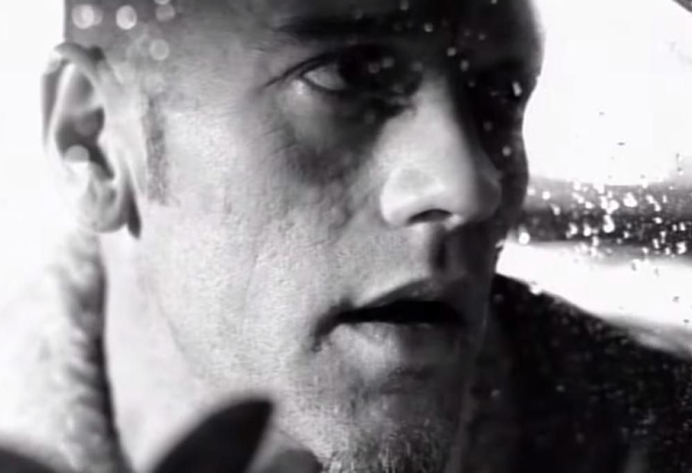 R.E.M. - Strange Currencies