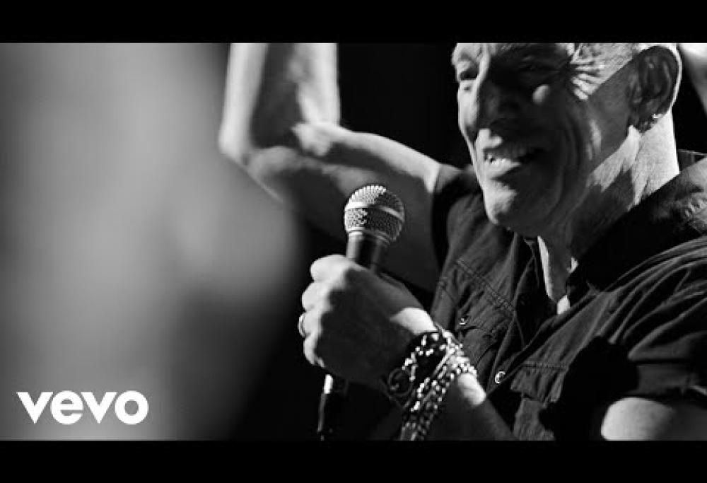Bruce Springsteen - Don't Play That Song