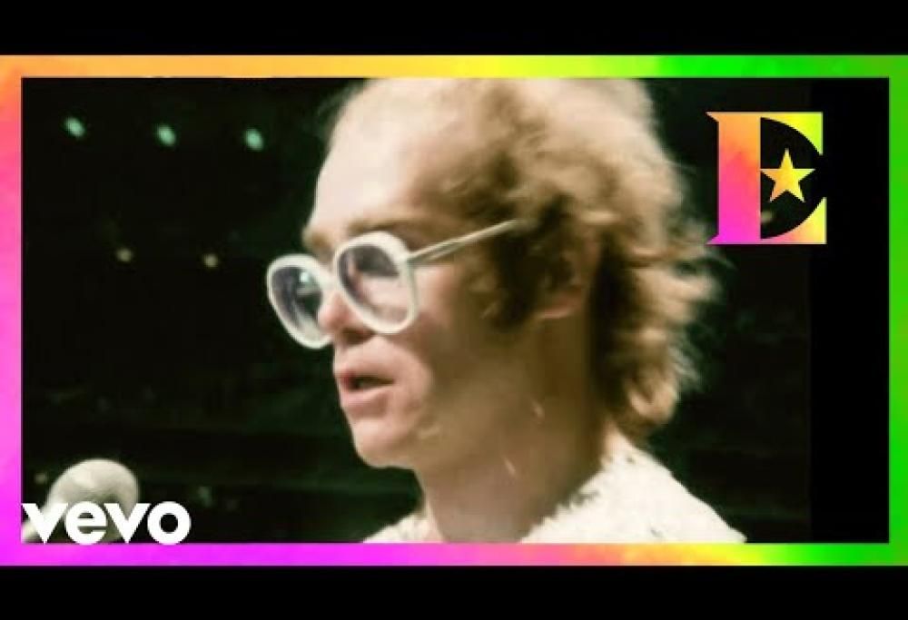 Elton John - Pinball Wizard (live)