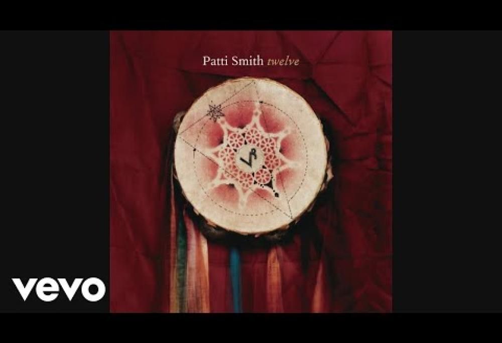 Patti Smith - Everybody Wants to Rule the World