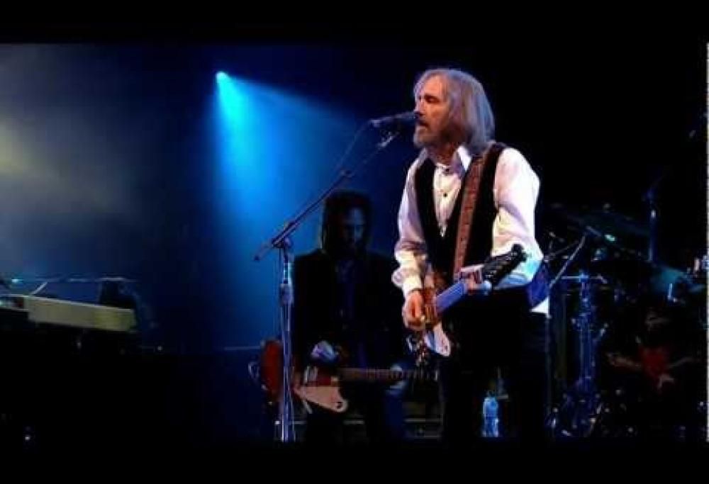 Tom Petty & The Heartbreakers - Runnin' Down A Dream (live)