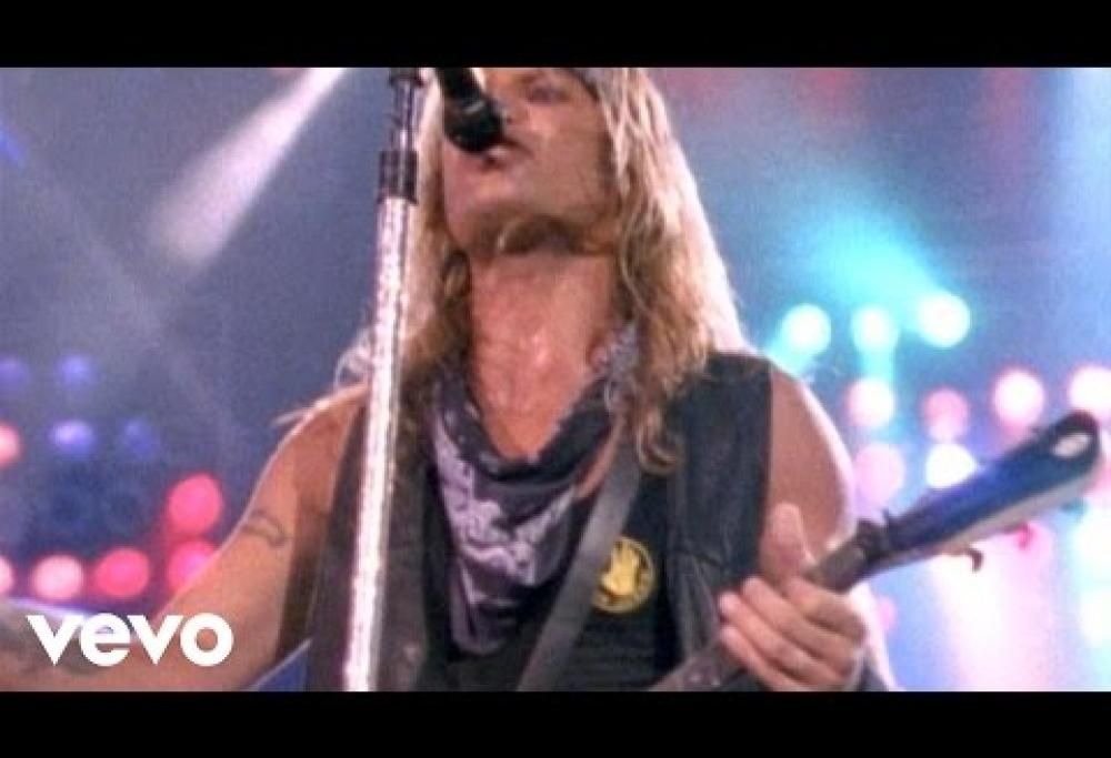 Mötley Crüe - Same Ol' Situation (S.O.S.)