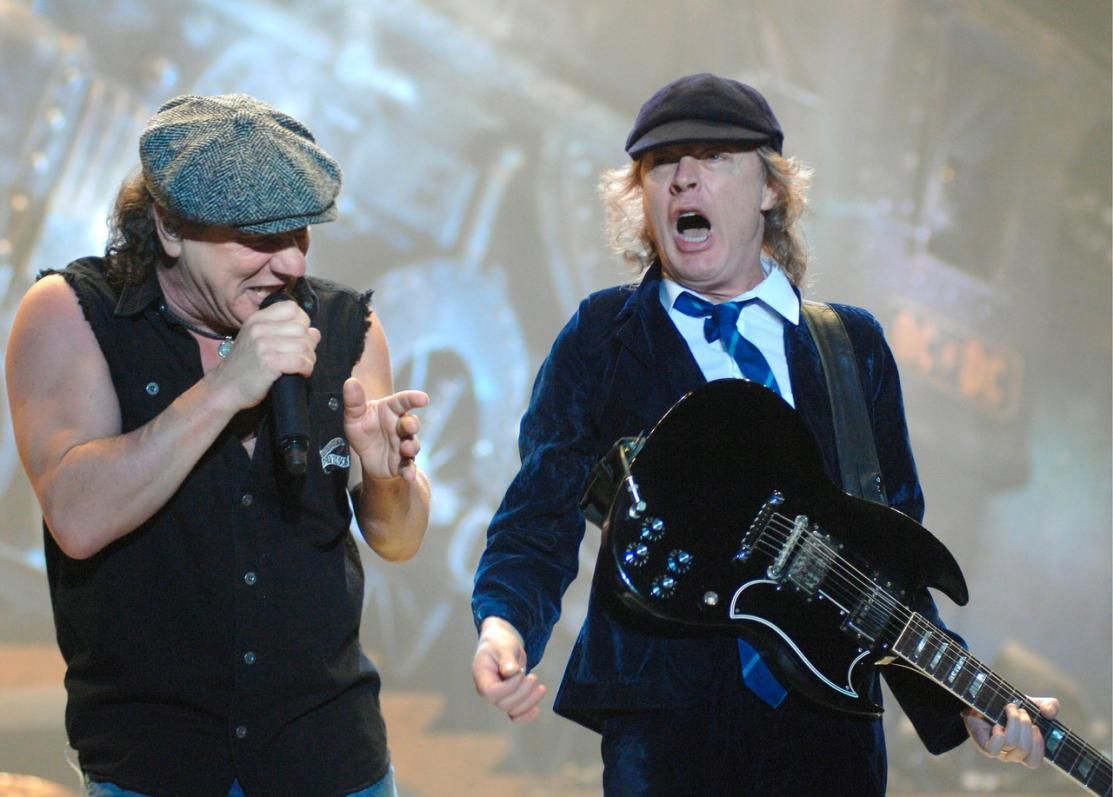 Regolamento: AC/DC – POWER UP
