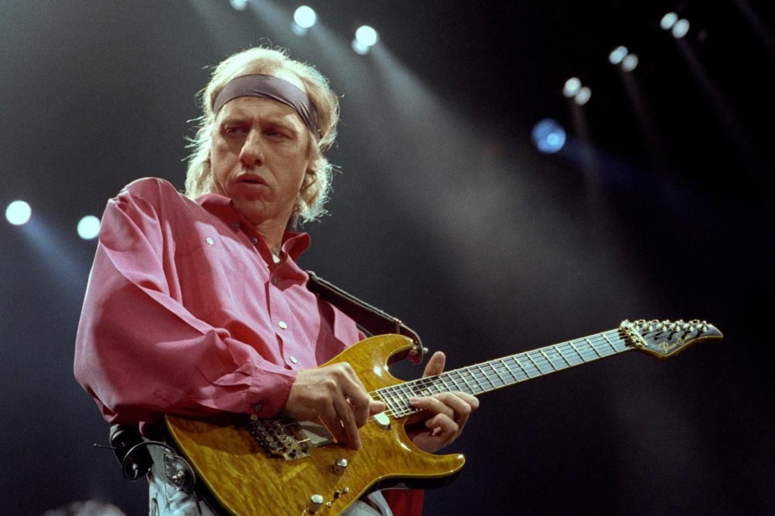 Regolamento: Dire Straits - Brothers In Arms 40th Anniversary