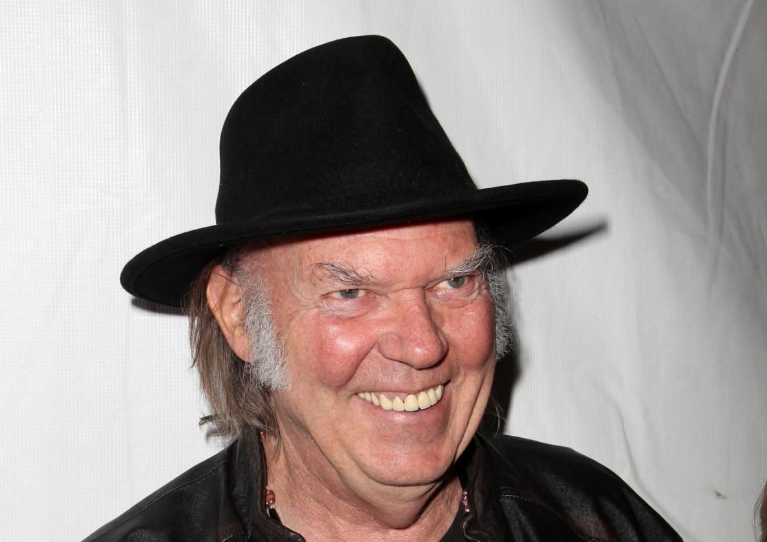 Regolamento: Neil Young - Carnegie Hall 1970