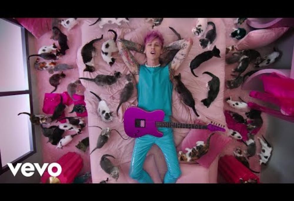 Machine Gun Kelly - Make Up Sex (ft. Blackbear)