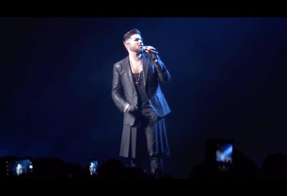 Queen + Adam Lambert - The Show Must Go On (Live)