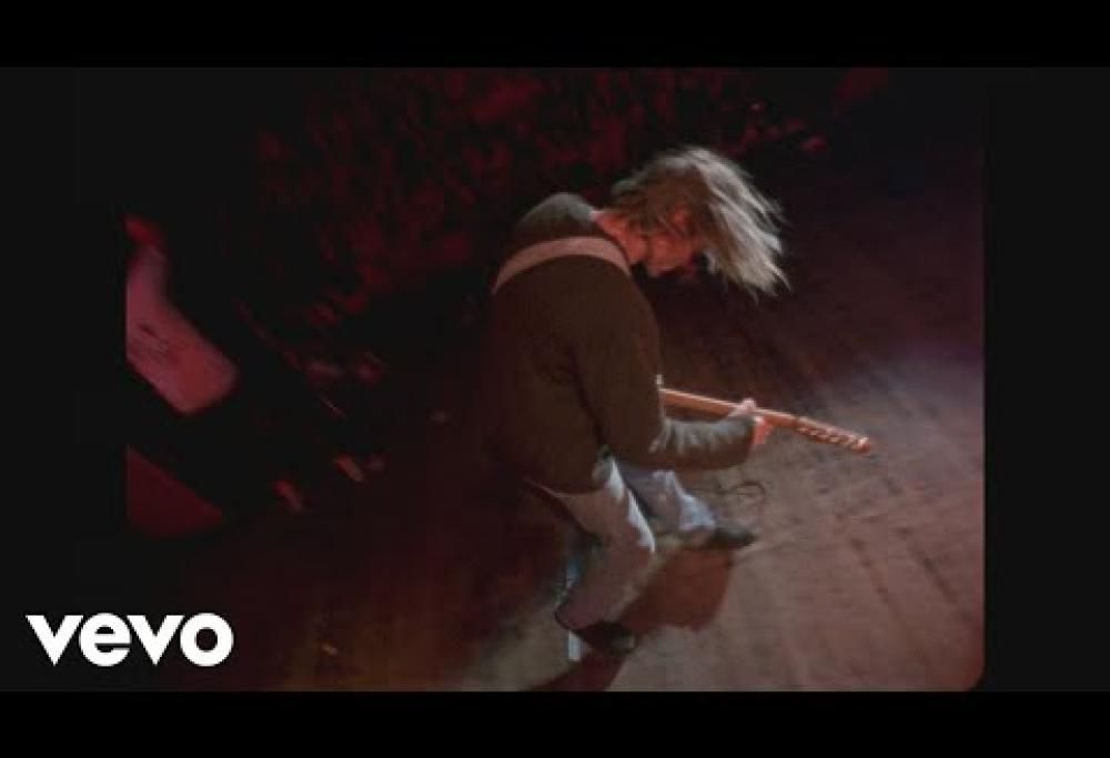 Nirvana - Love Buzz (Live At The Paramount, Seattle / 1991)