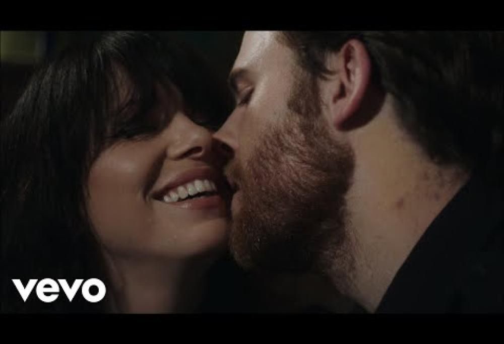 Imelda May, Noel Gallagher - Just One Kiss ft. Ronnie Wood