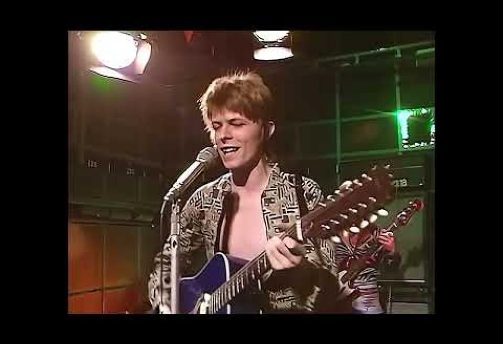David Bowie - Queen Bitch