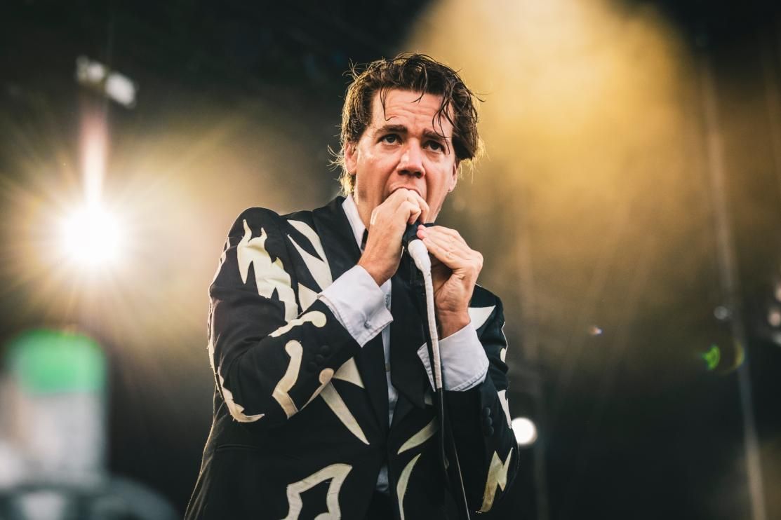 Regolamento: The Hives + The Interrupters in concerto a Bologna
