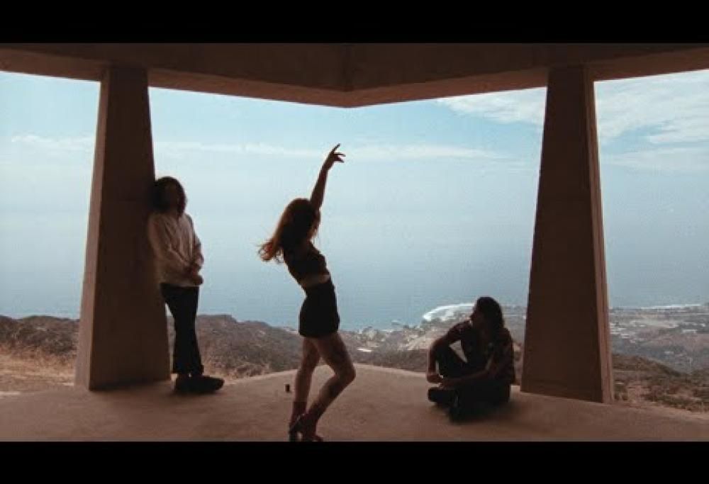Paramore - This Is Why