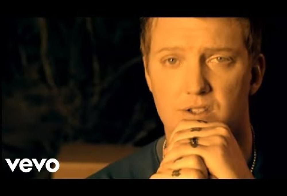 Queens Of The Stone Age - Make It Wit Chu