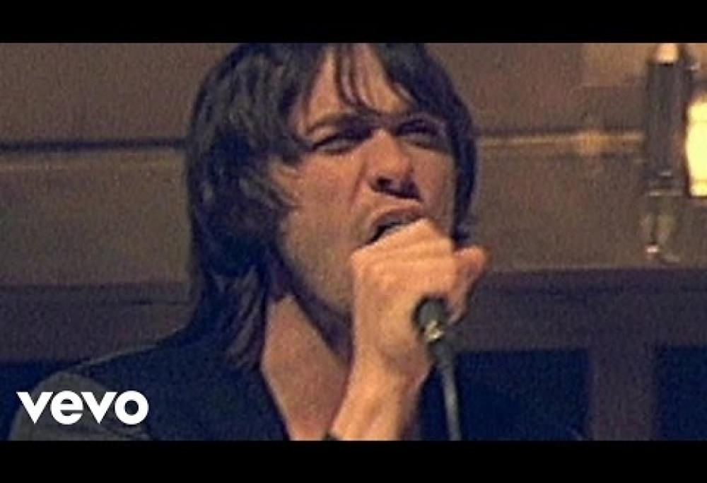 Kasabian - L.S.F. (Lost Souls Forever)
