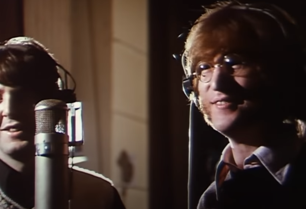The Beatles - Hey Bulldog