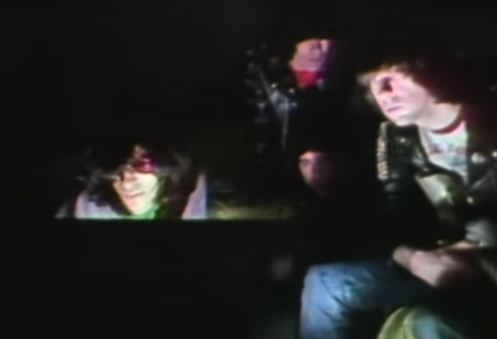 Ramones - Do You Remember Rock and Roll Radio?