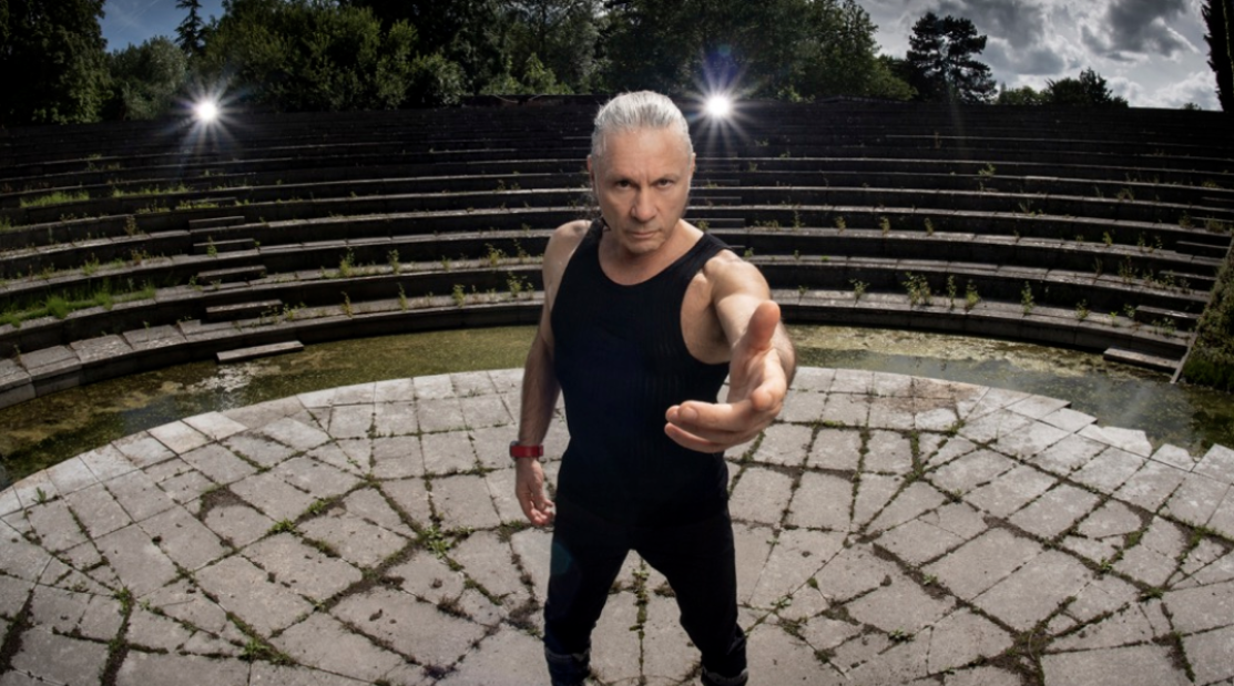 Regolamento: Bruce Dickinson – The Mandrake Project