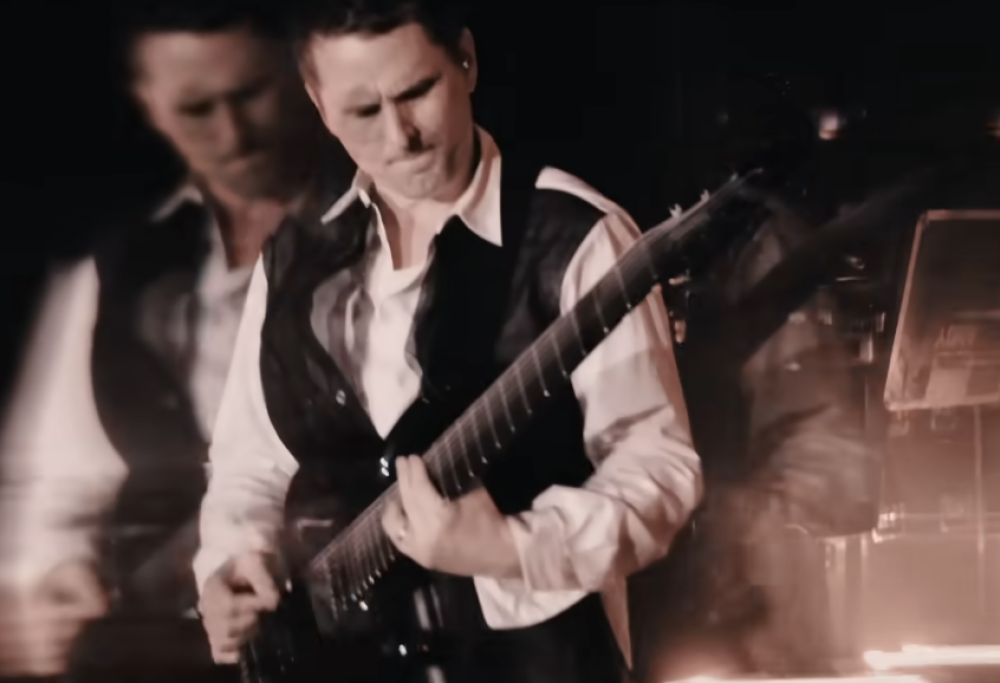 Muse - Unravelling