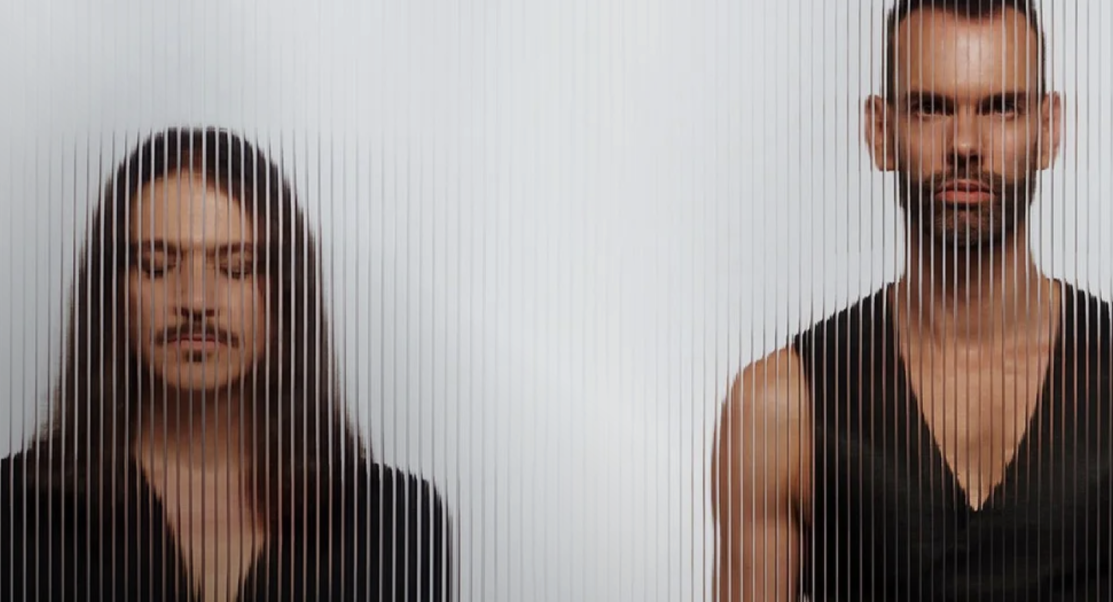 Regolamento: Placebo – Never Let Me Go