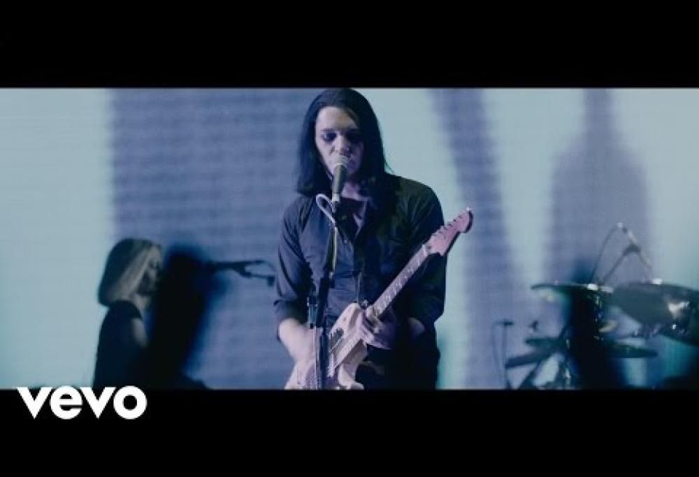 Placebo - A Million Little Pieces