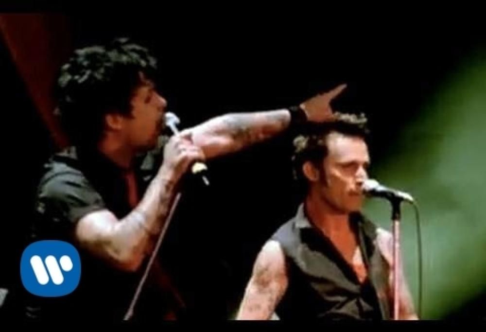 Green Day - Holiday (Live)