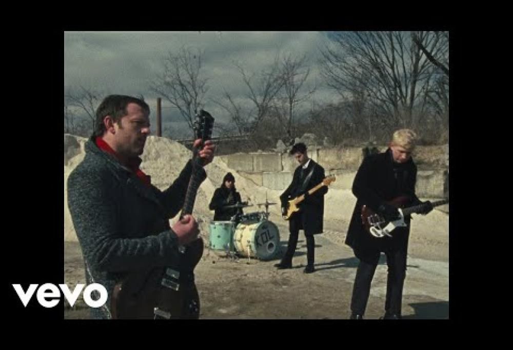 Kings Of Leon - Stormy Weather