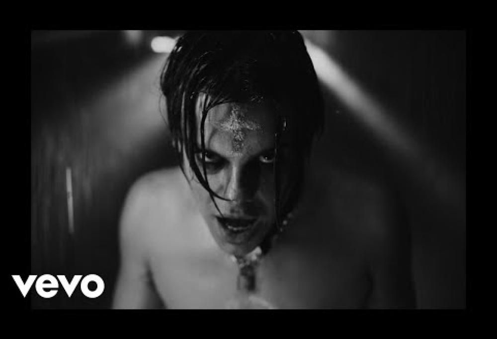 Yungblud- Fleabag