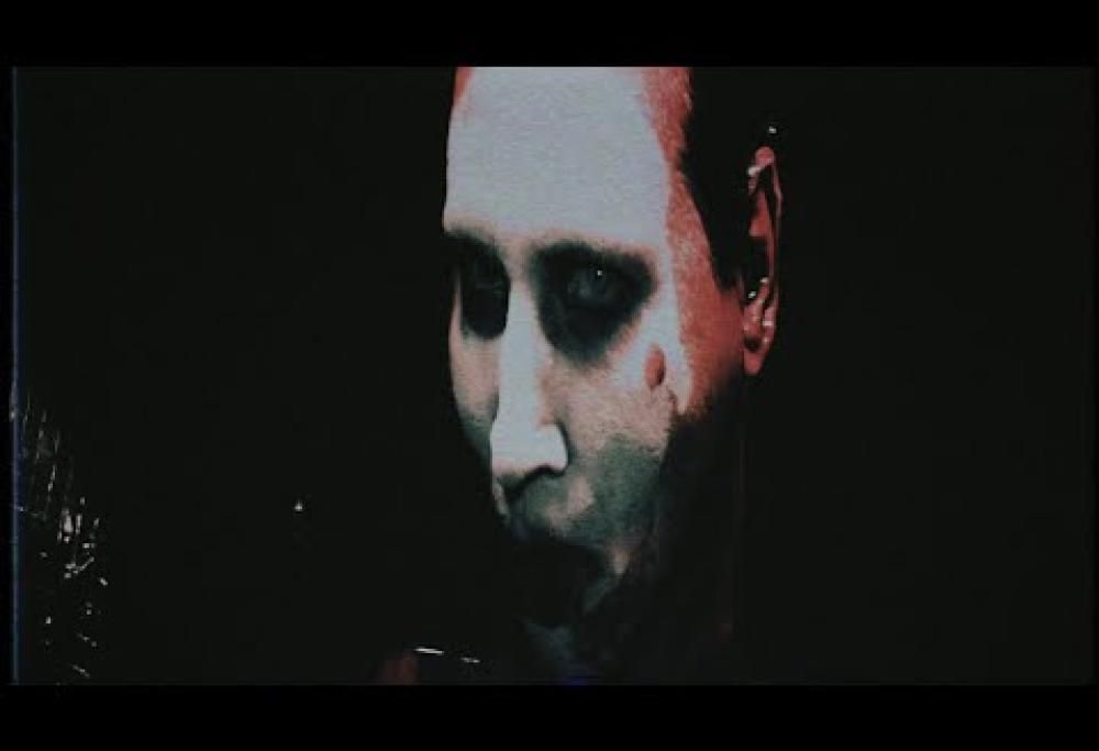 Marilyn Manson - Don't Chase The Dead