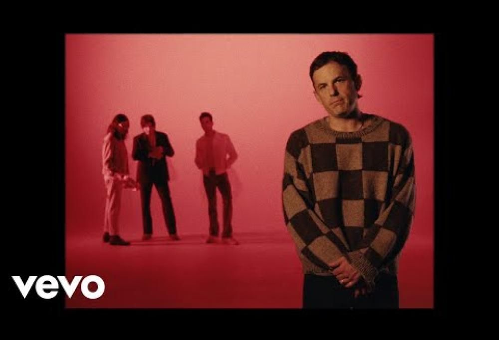 Kings Of Leon - Nowhere to Run