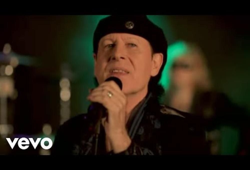 Scorpions - Across The Universe