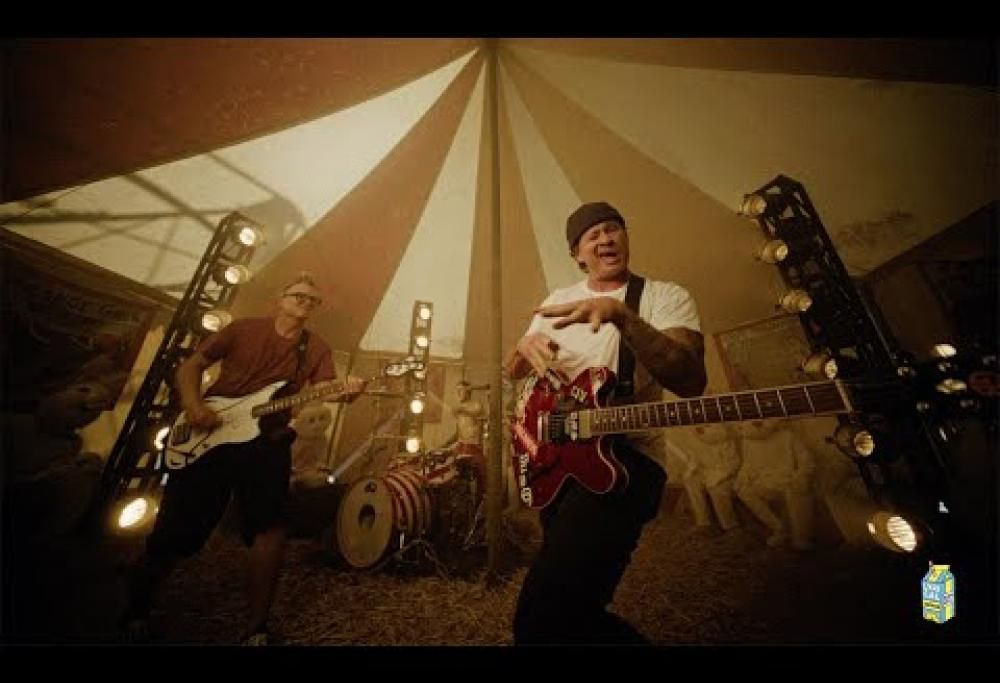 blink-182 - EDGING