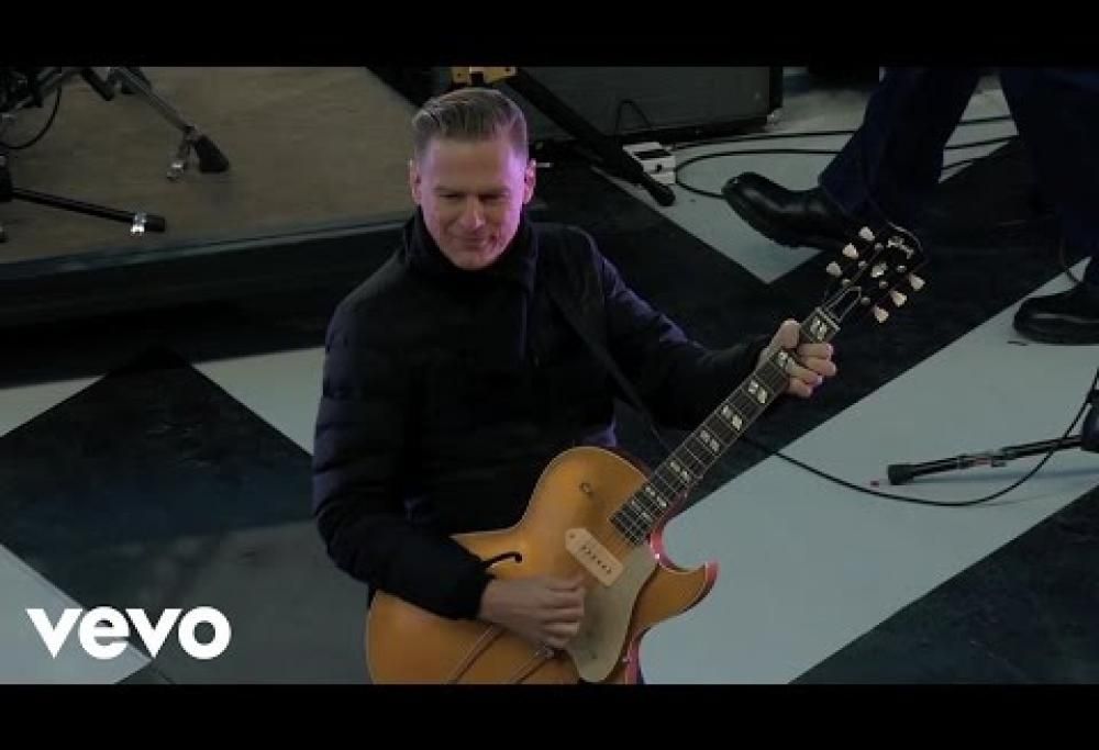 Bryan Adams - Cuts Like A Knife