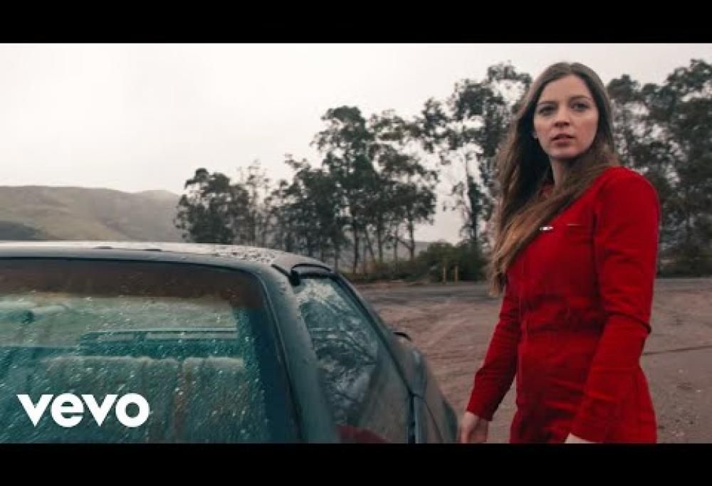 Jade Bird - I Get No Joy