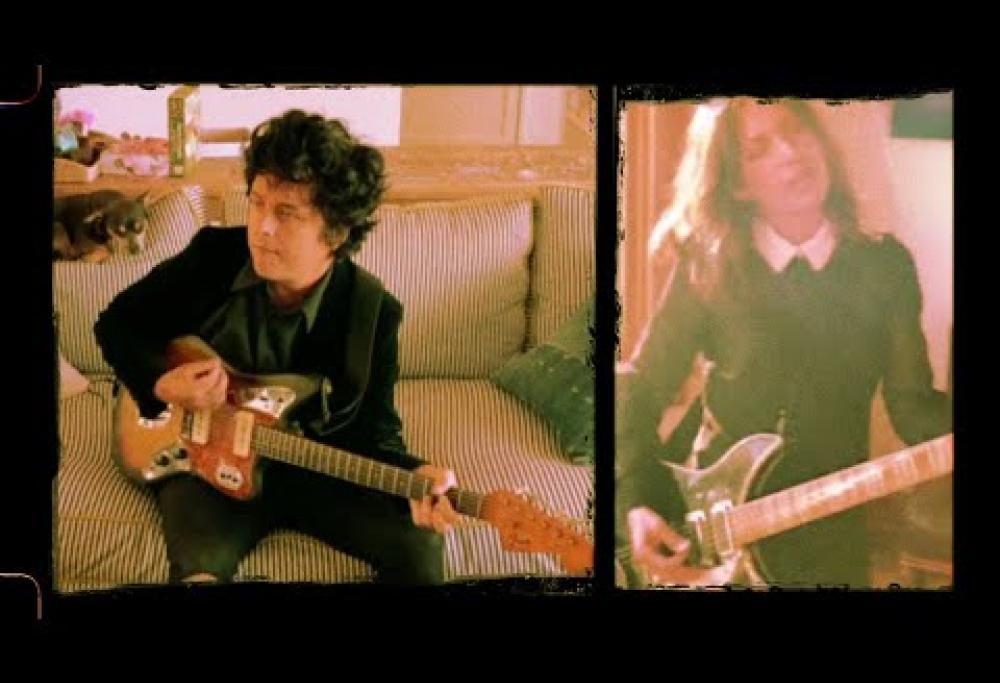 Billie Joe Armstrong - Manic Monday feat. Susanna Hoffs of The Bangles