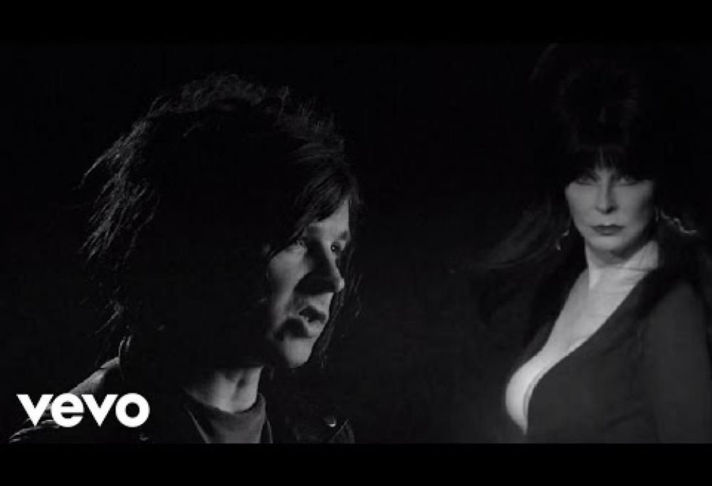 Ryan Adams - Gimme Something Good