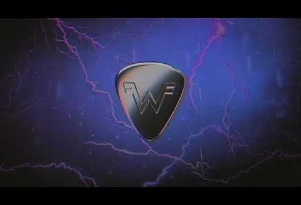 Weezer - I Need Some Of That
