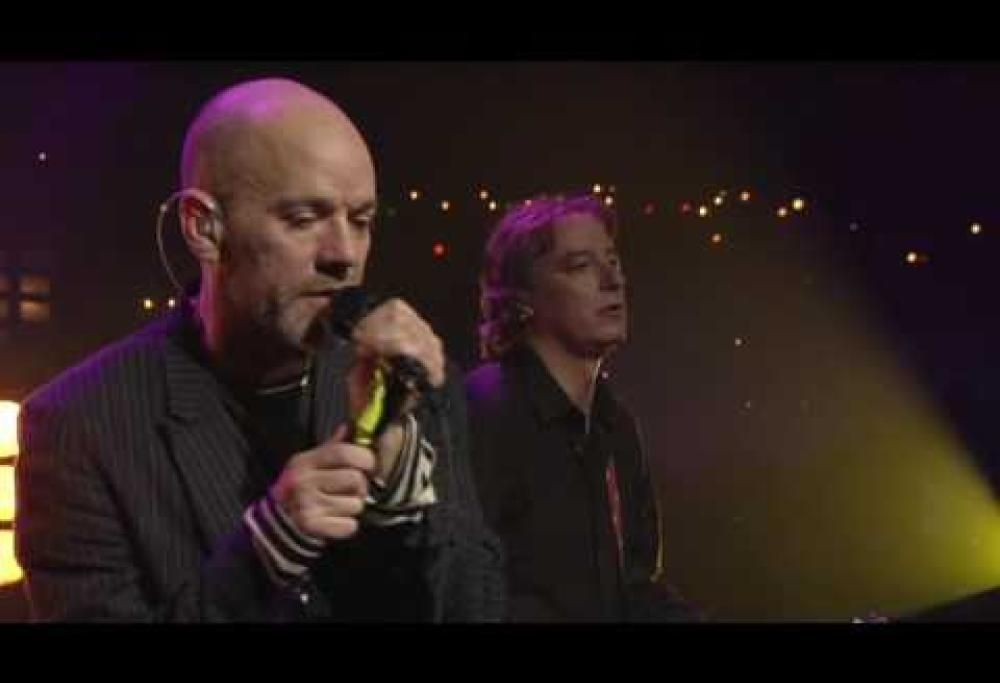 R.E.M. - Supernatural Superserious (Live)