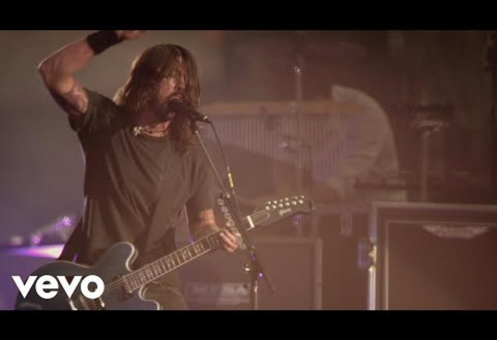 Foo Fighters - The Pretender (live)