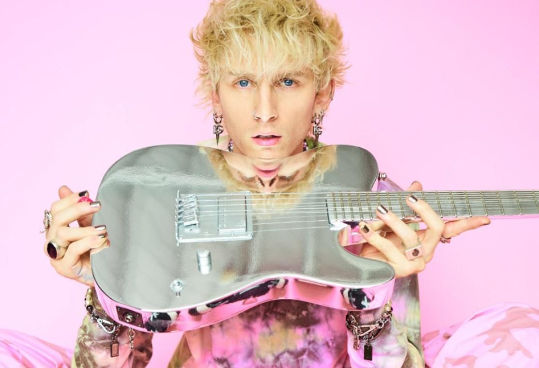 Regolamento: Machine Gun Kelly - Mainstream Sellout
