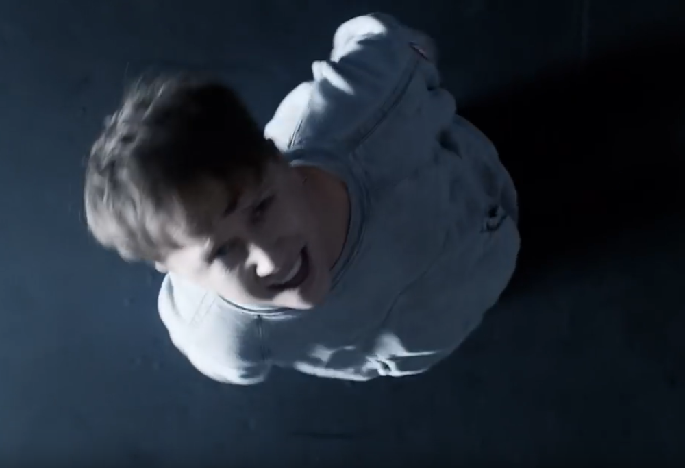 Nothing But Thieves - Is Everybody Going Crazy?