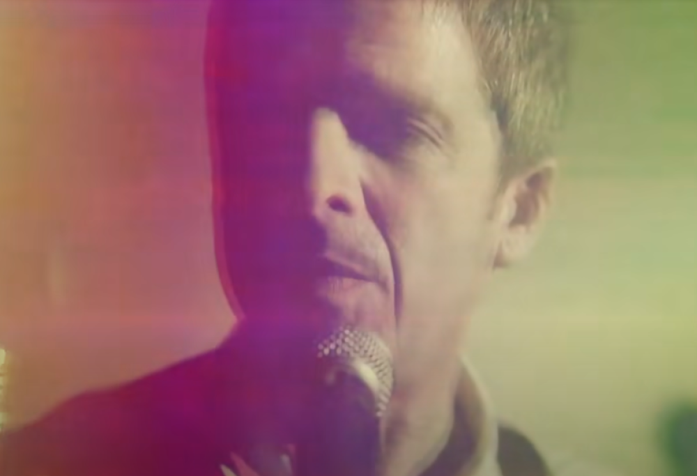 Noel Gallagher's High Flying Birds - In The Heat Of The Moment